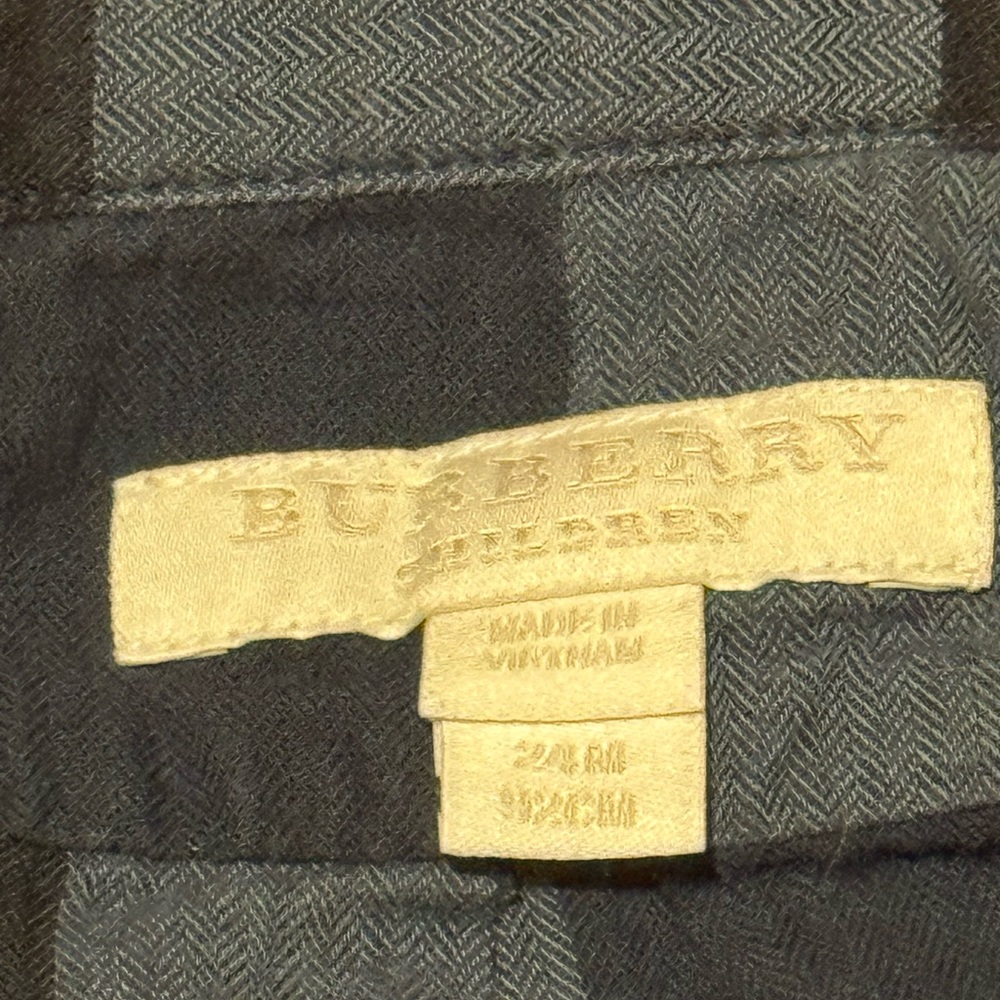 Button down - Picture 5 of 5